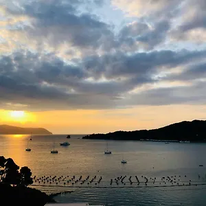 https://denada.hotelitalianriviera.com