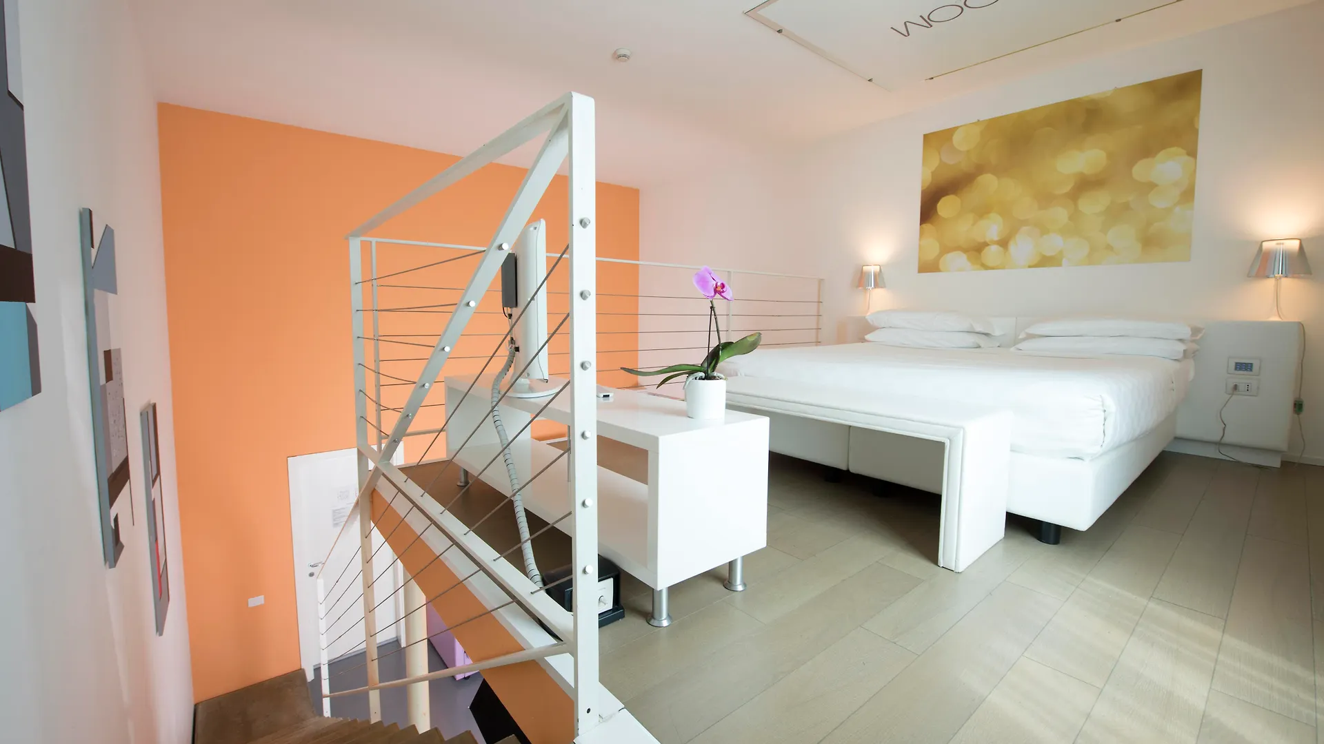 אולגיאטה אולונה Mo.Om Hotel אולגיאטה אולונה