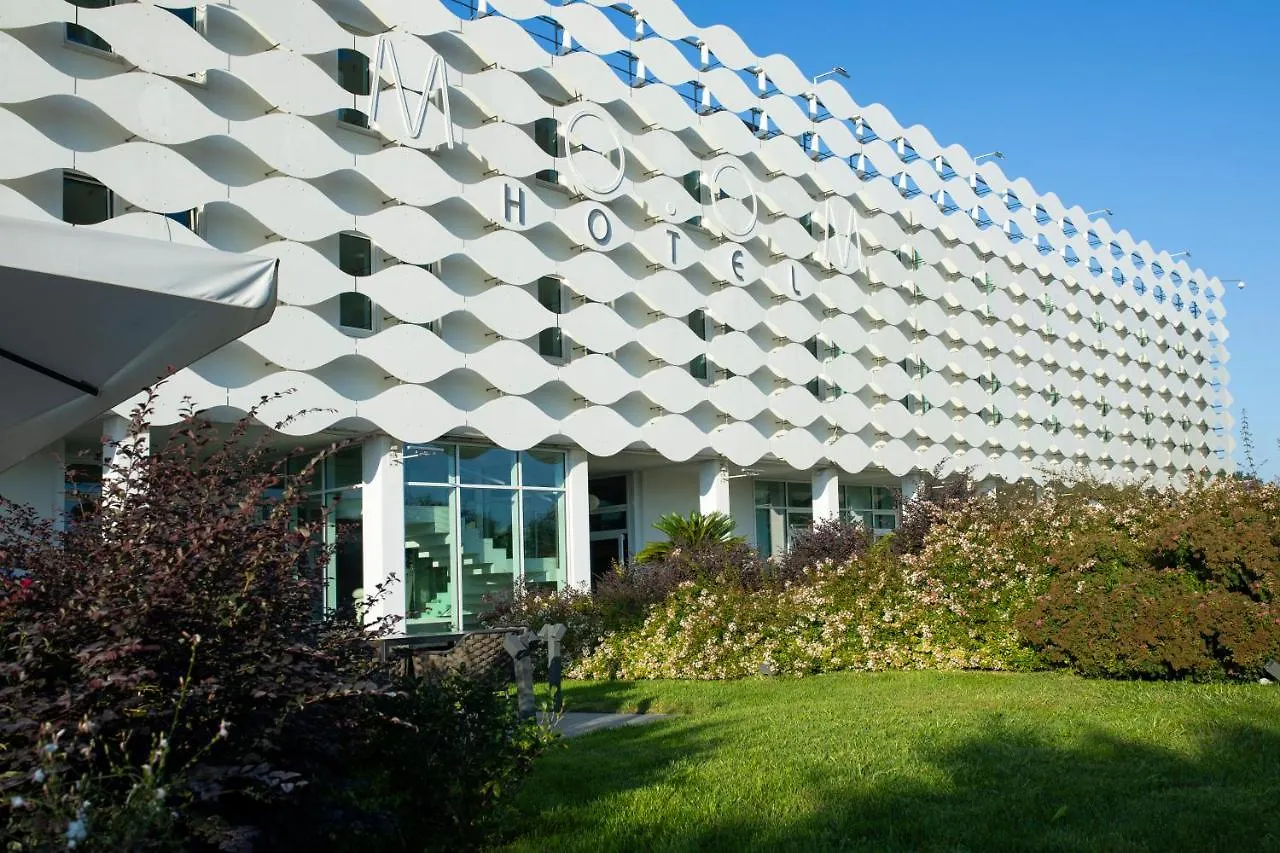 אולגיאטה אולונה Mo.Om Hotel