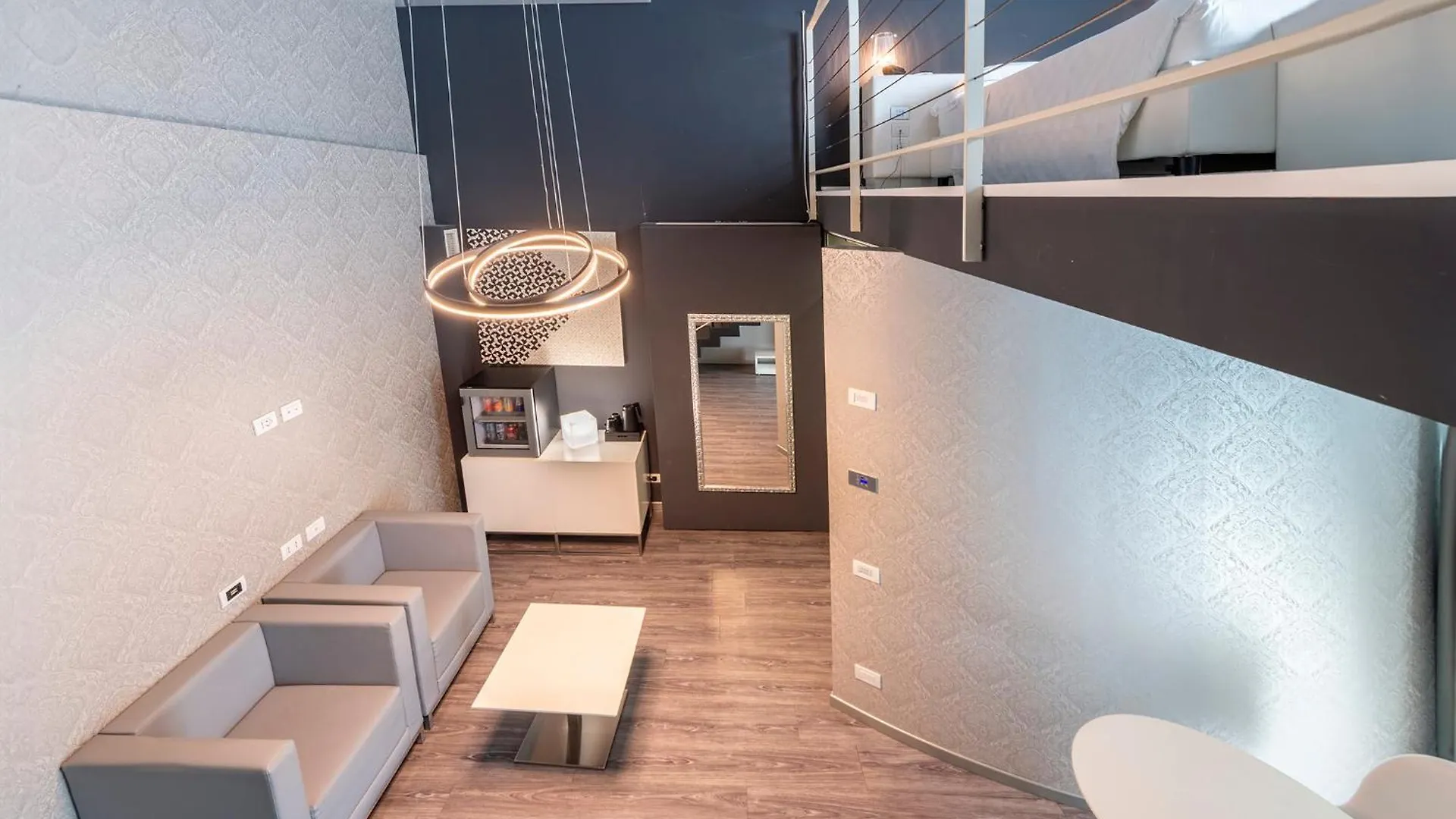 Mo.Om Hotel Olgiate Olona